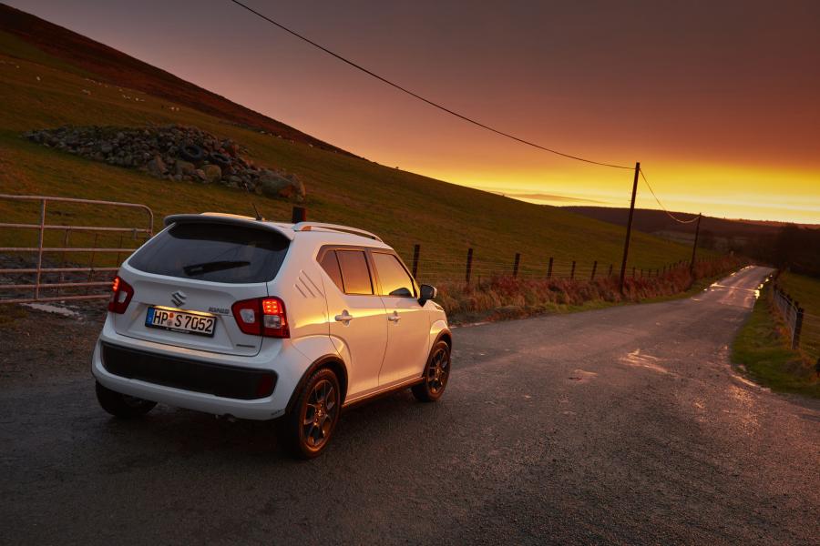  Suzuki Ignis AllGrip 2016 года  (WW) (фото 14 из 40)